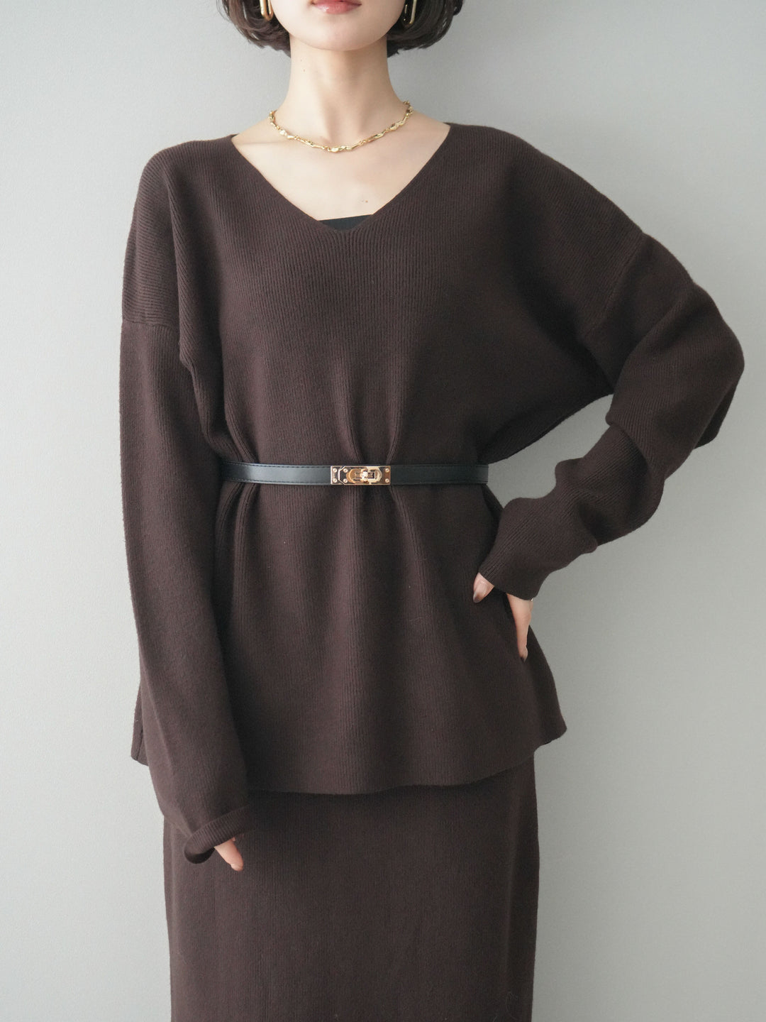 [SET]ベルト付Vネックニット＆スカートSET UP+ベルト付Vネックニット＆スカートSET UP(2set)
