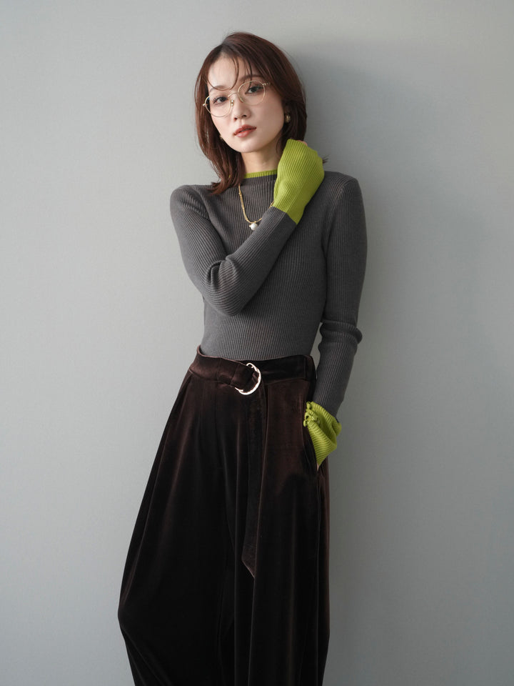 [予約]袖ボタンハイネック配色リブニットトップス/charcoal