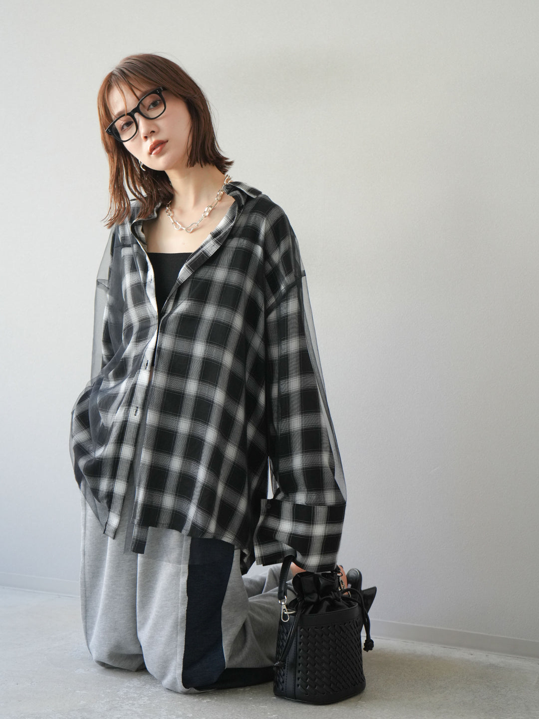 [套裝] 薄紗對接格紋寬鬆襯衫 + 牛仔布 Switch 2-Way 設計運動褲 (2 套)