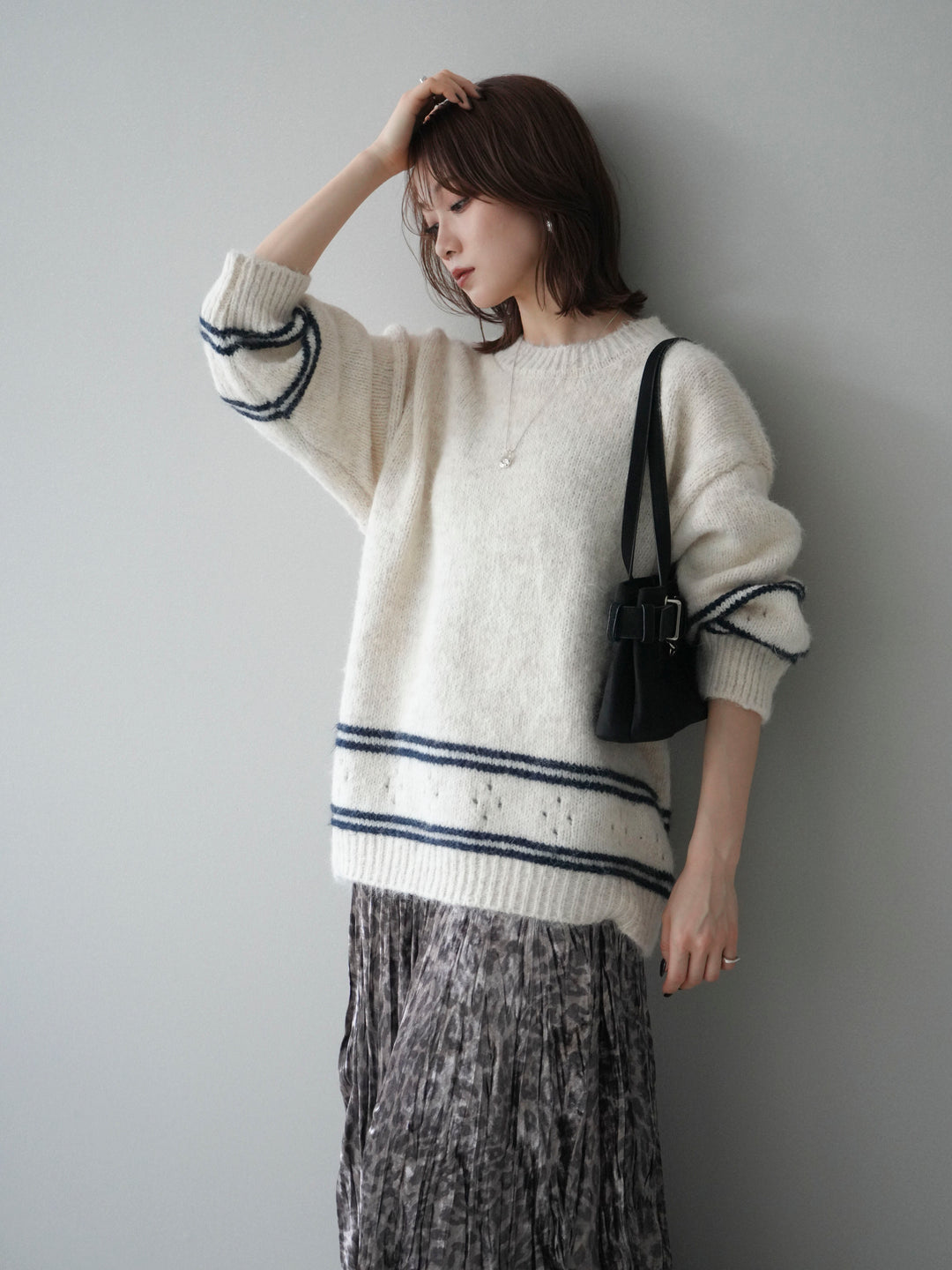 [予約]クルーネックラインボーダーニットプルオーバー/white