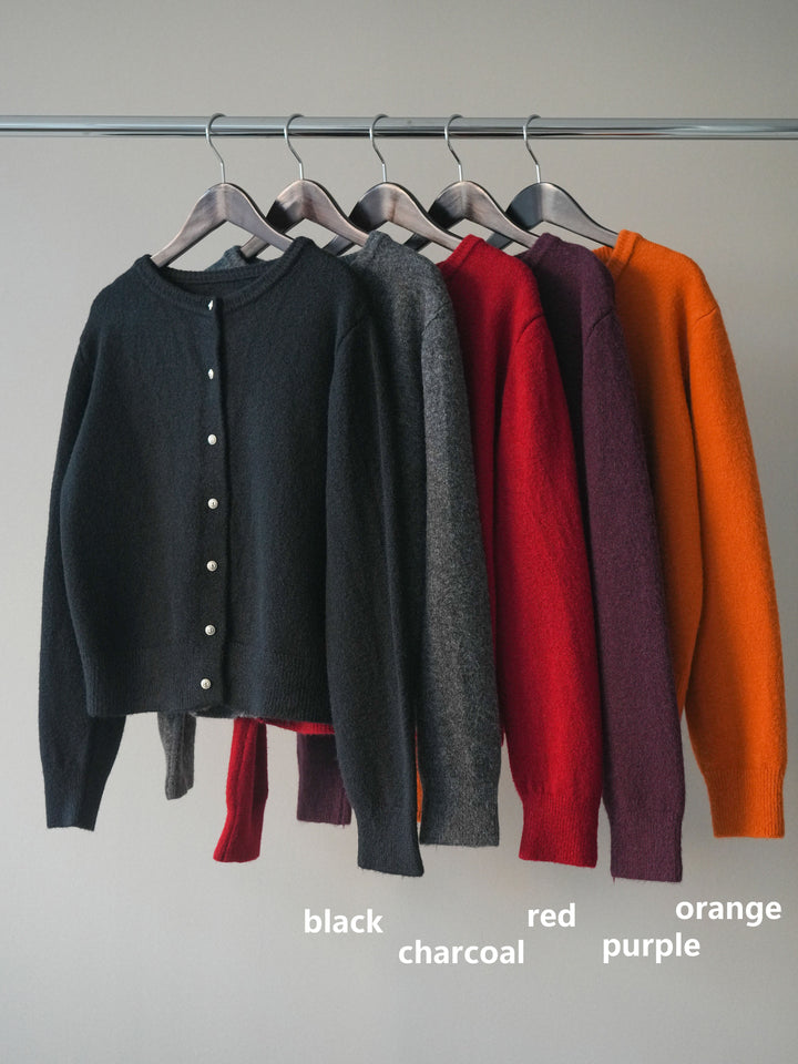 [SET]アンティークボタンニットカーディガン+ベルト付きタックミニスカート(2set)