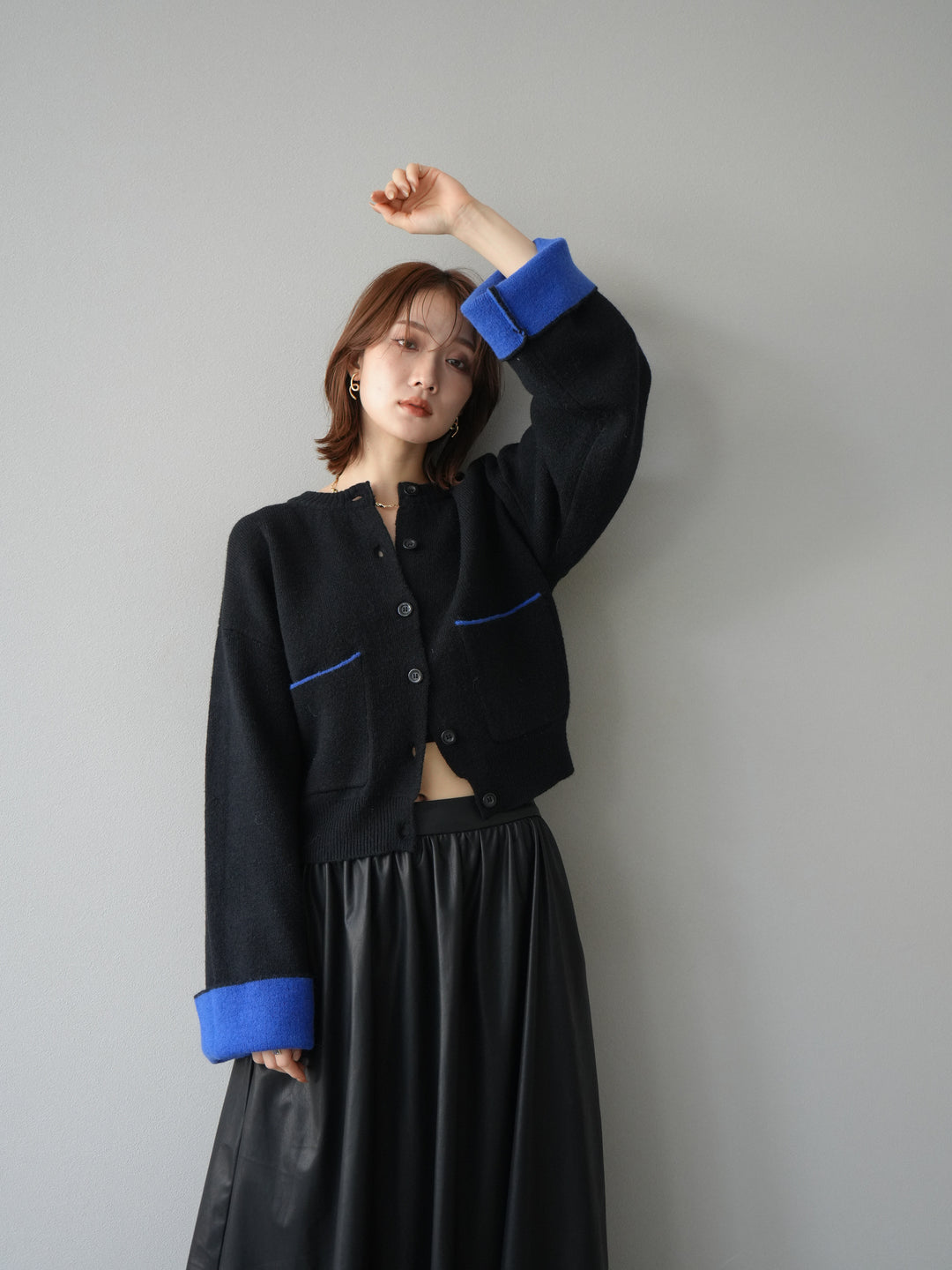 【預購】雙色針織開襟衫/黑色