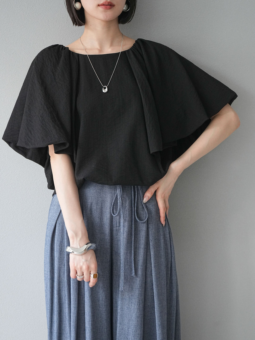 [予約]バルーンスリーブタックデザインブラウス/ブラック