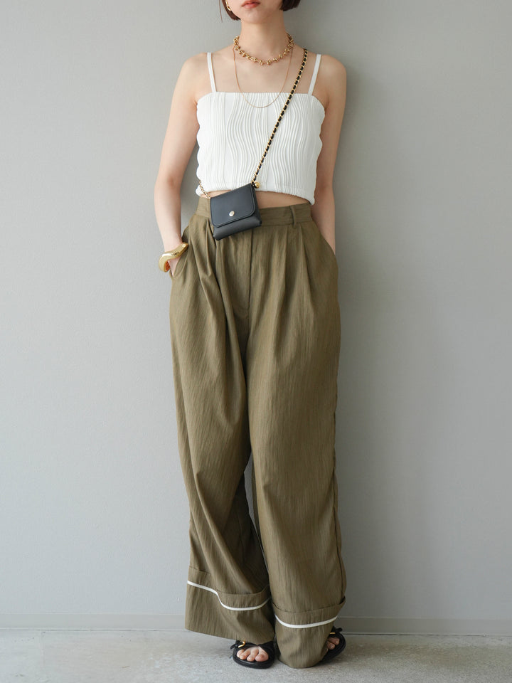 [預購]波浪滾邊杯裸色吊帶背心/可脫