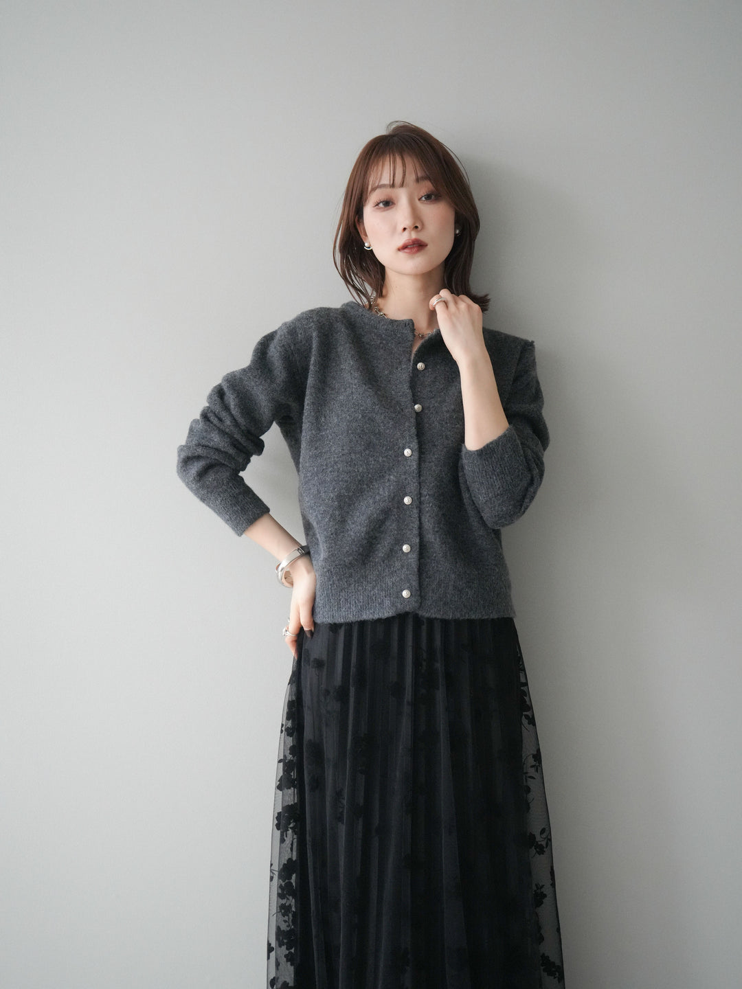 [予約]アンティークボタンニットカーディガン/charcoal