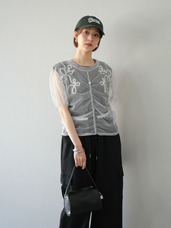 [SET]ラメチュールシャーリングプルオーバー+コード刺繍フレンチスリーブTシャツ(2set)