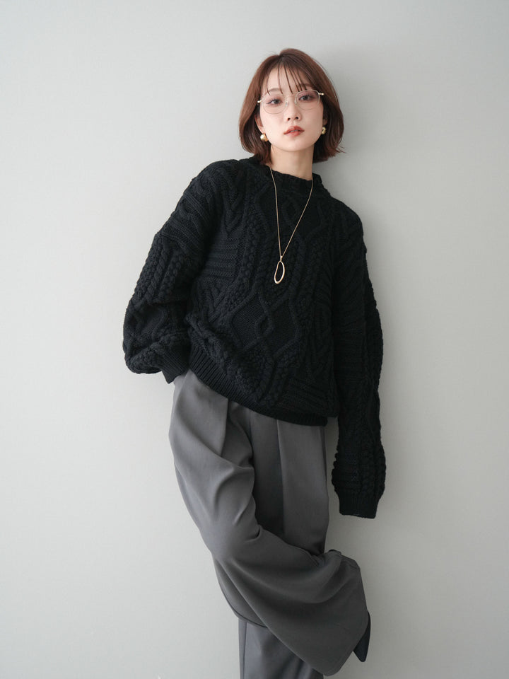 [予約]ケーブル編みモックネックニットプルオーバー/black