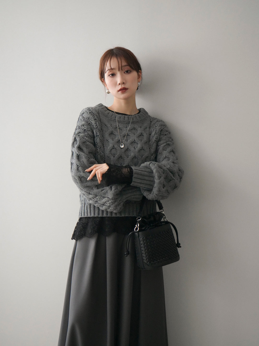 [SET]バルキーケーブルクロップドニットプルオーバー+チュールレーストップス(2set)