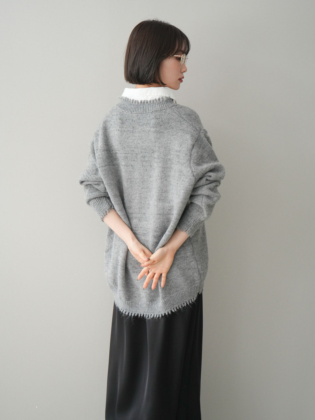 [予約]シャツドッキングVネックフリンジニットプルオーバー/gray