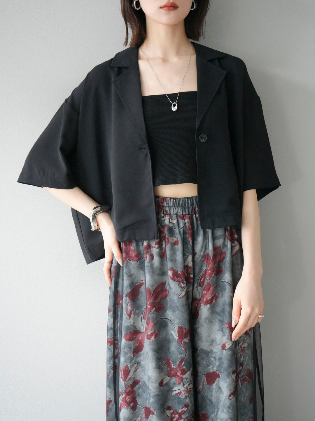 [SET]ハーフショートジャケット+フラワープリントチュールレイヤードパンツ(2set)