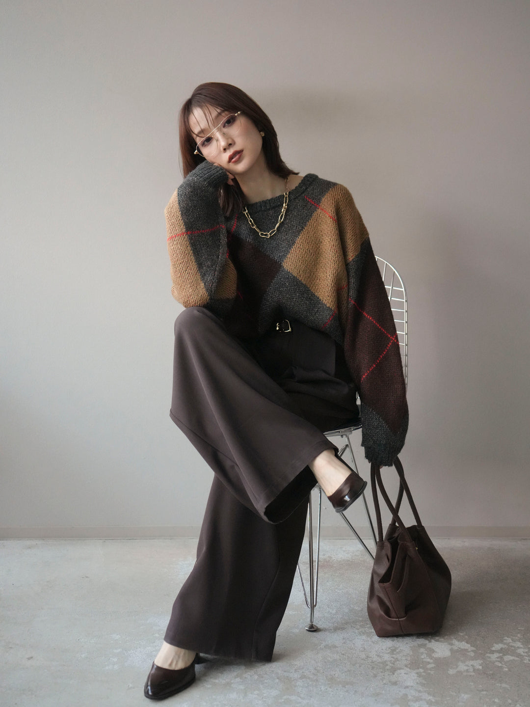 [予約]配色ステッチアーガイル柄ニットプルオーバー/charcoal