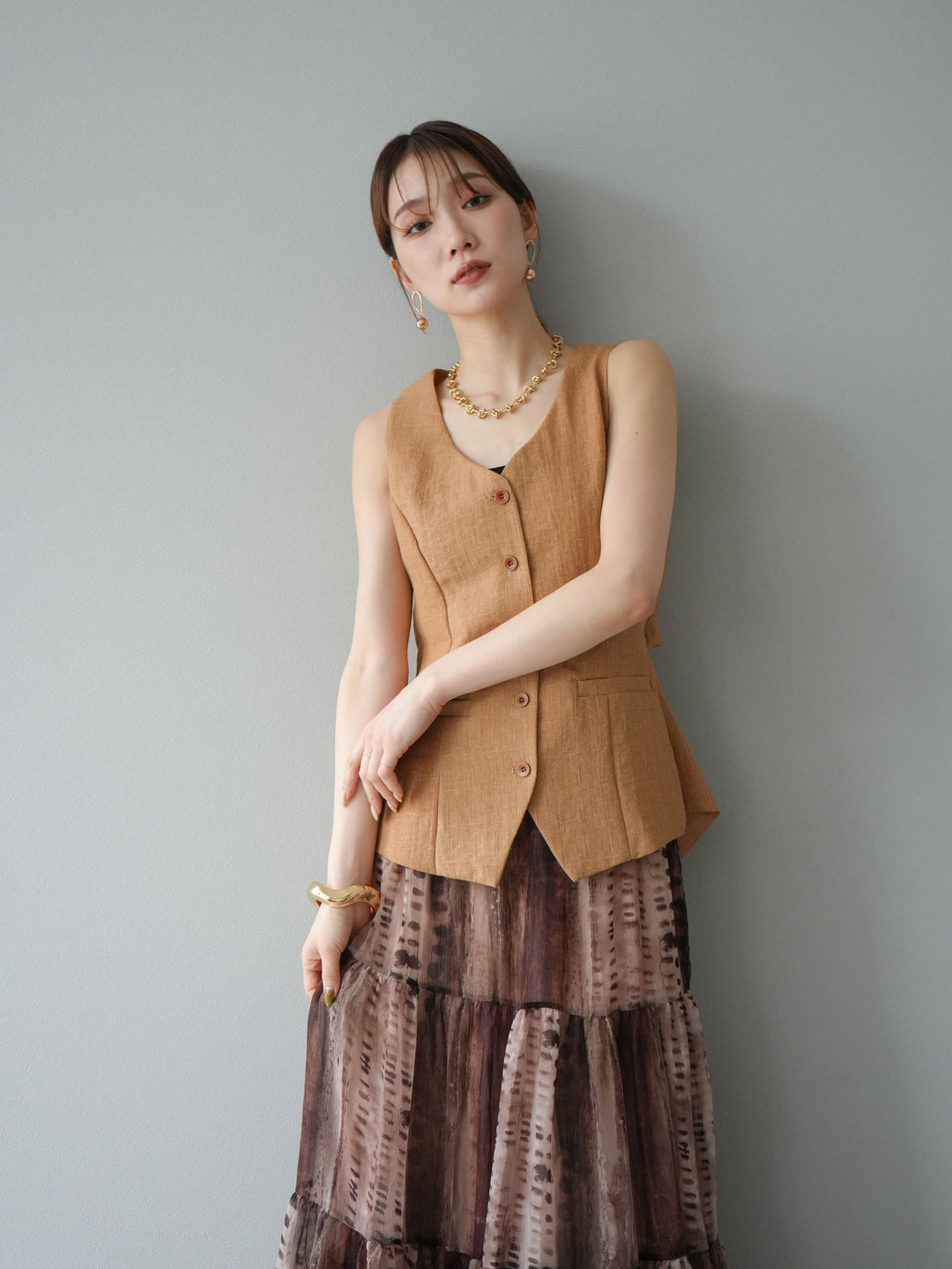 [SET]リネンタッチバックオープンベスト＆ニュアンス柄マキシスカートSET UP(2set)