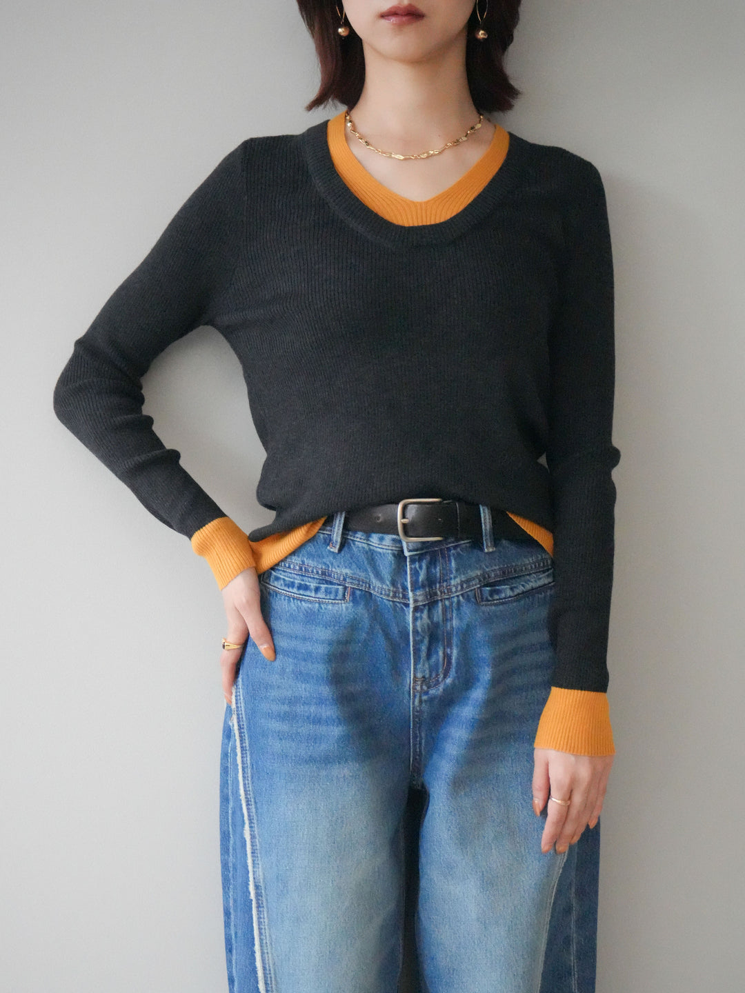 [SET]Uネック配色レイヤードリブニットトップス+サイドフリンジワイドデニムパンツ(2set)