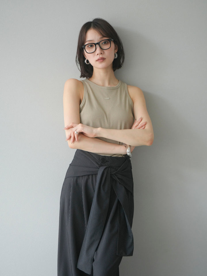 [預訂] 標誌板 American Suri 背心/摩卡色