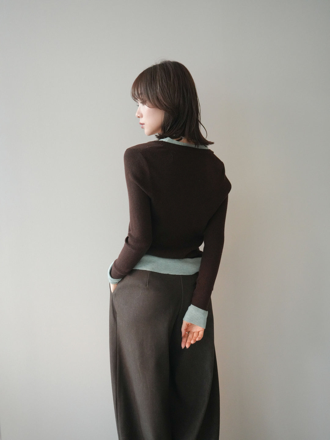 [予約]Uネック配色レイヤードリブニットトップス/brown