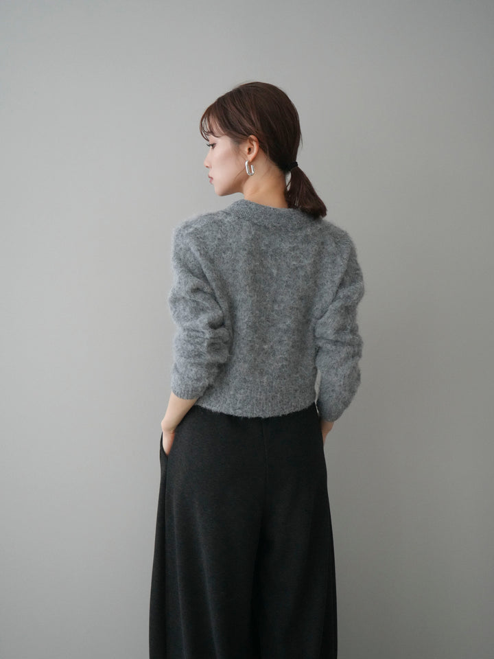 [予約]モヘア衿付きボタンプルオーバー/charcoal