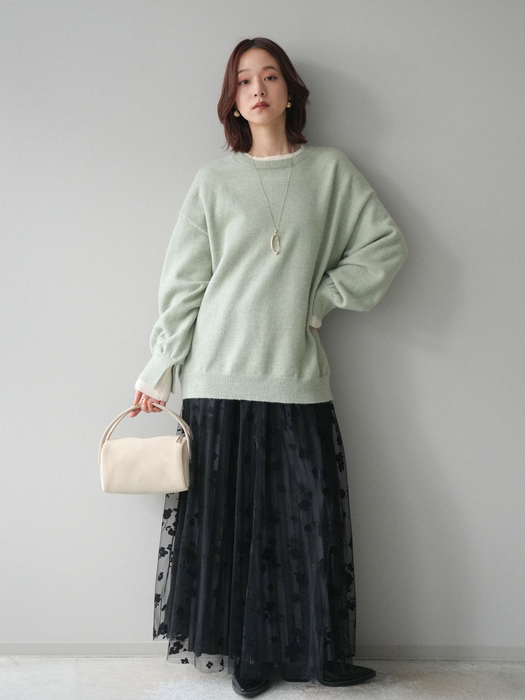 [SET]ヘンリーネック配色レイヤードニットプルオーバー+フラワーフロッキーチュールプリーツスカート(2set)