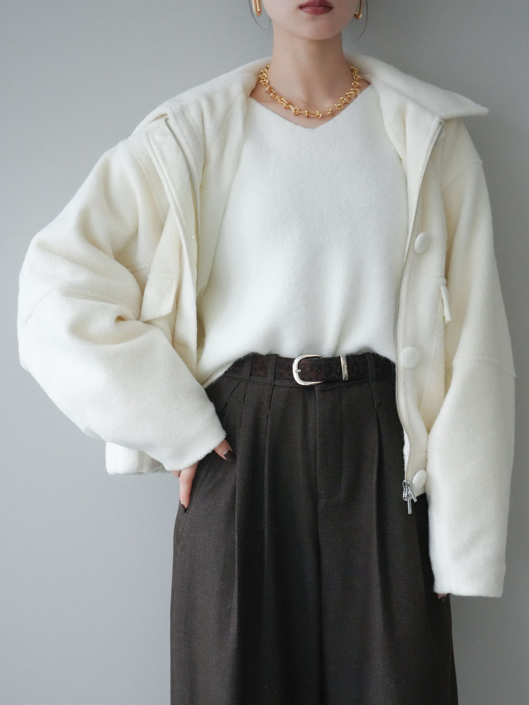 [SET]ウールライクフライトジャケット+シュシュ付きアンゴラタッチVネックニットプルオーバー+アニマル柄ベルト付きウールタッチワイドパンツ(3set)