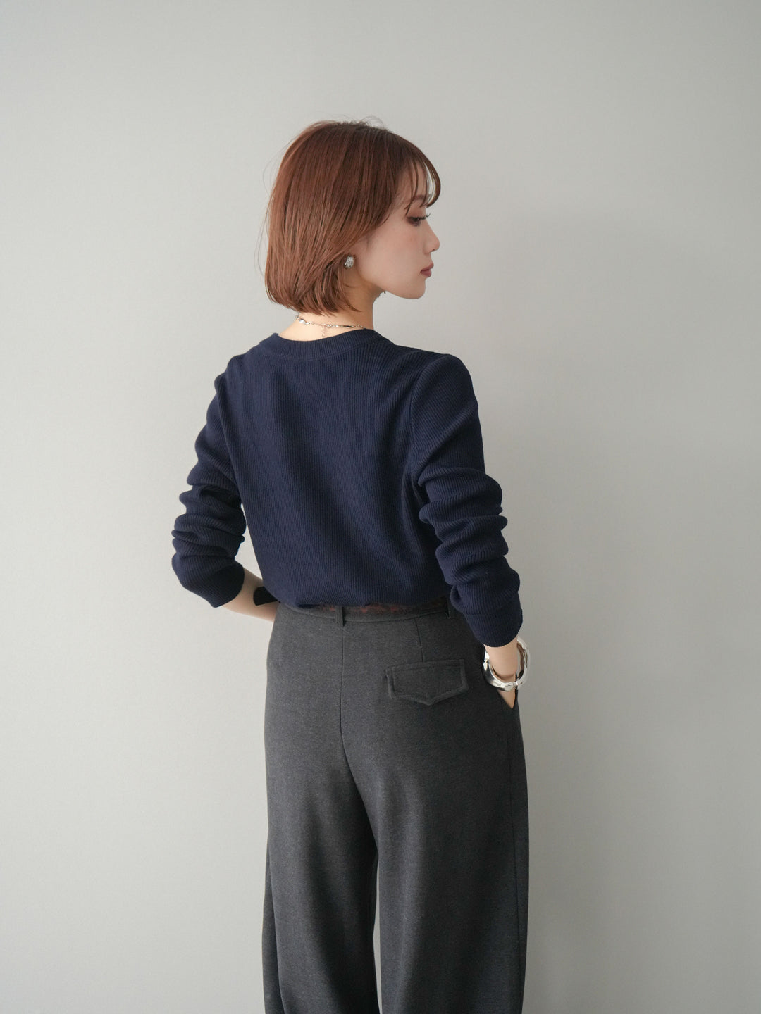 [予約]バイカラーデザインポケット配色ヘンリーネックニットソー/navy