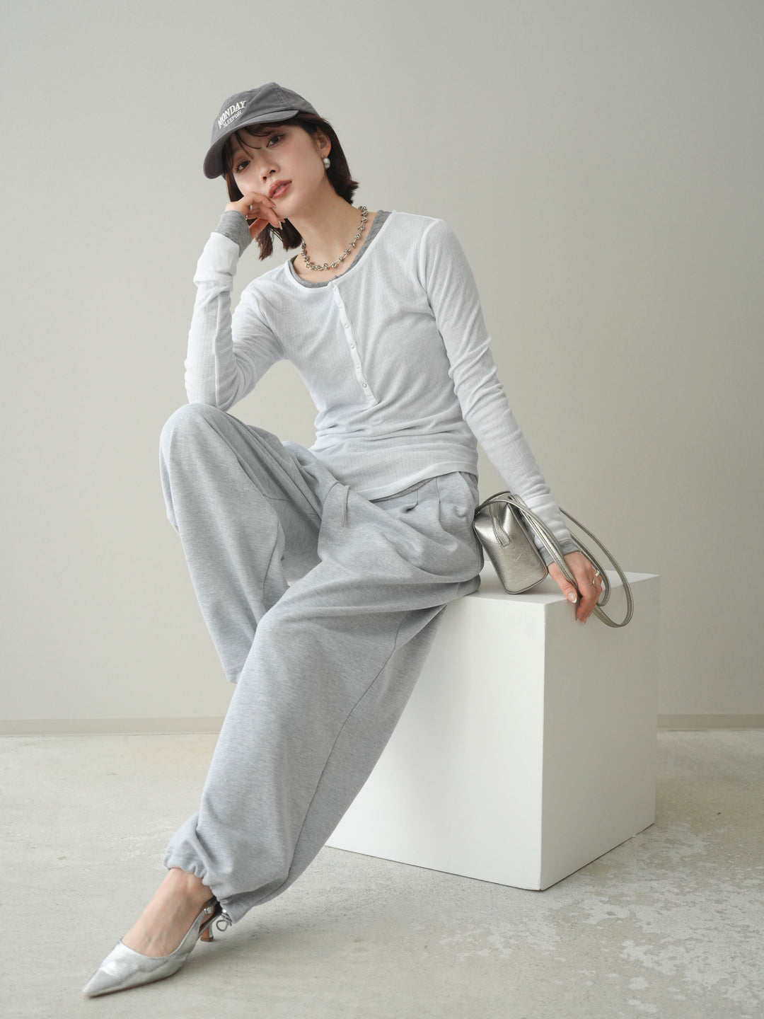 [予約]シアーリブヘンリーネックロンT/white