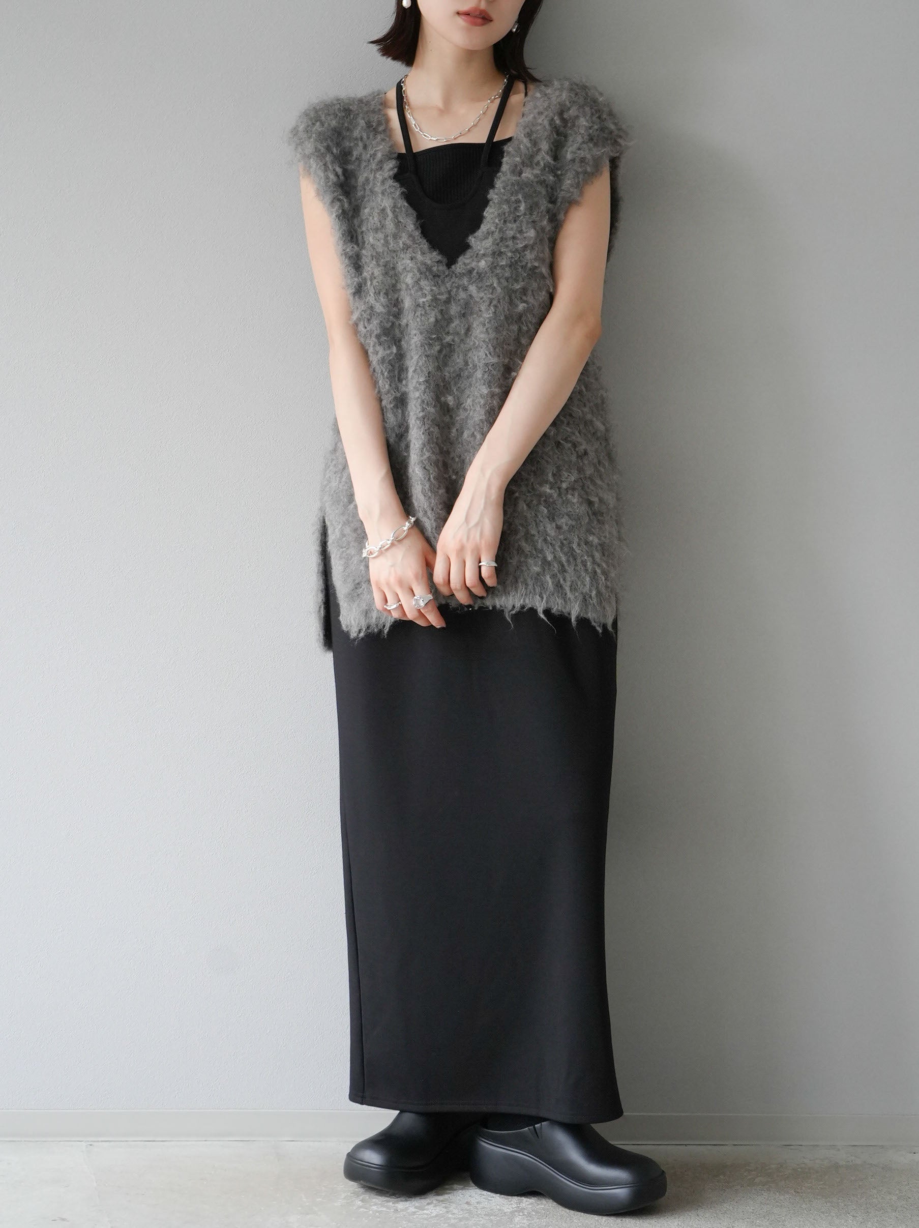 予約]ウール混ミックスヤーンニットベスト/モカ – Lumier