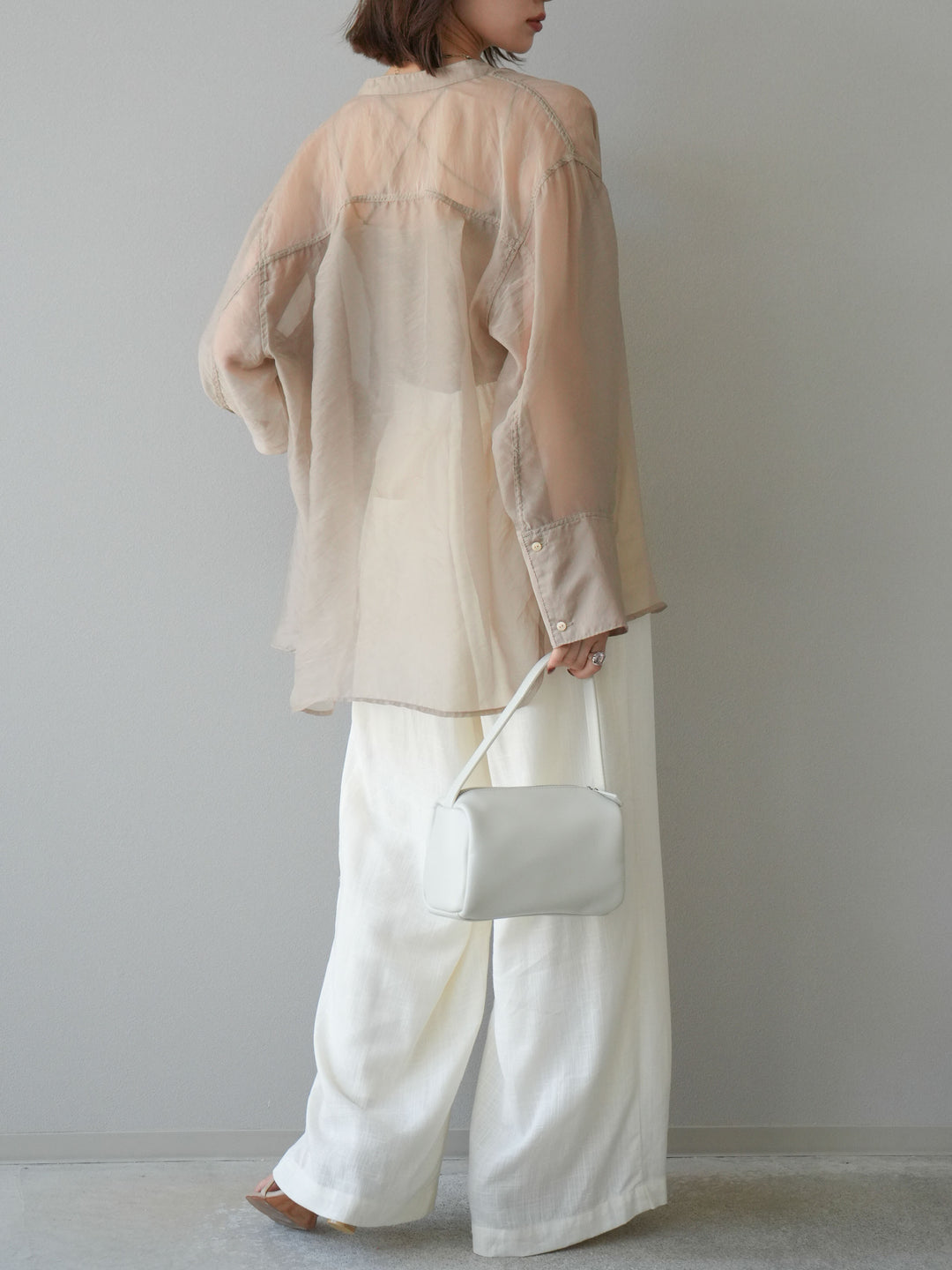 【預購】淺亞麻不對稱寬褲/可脫