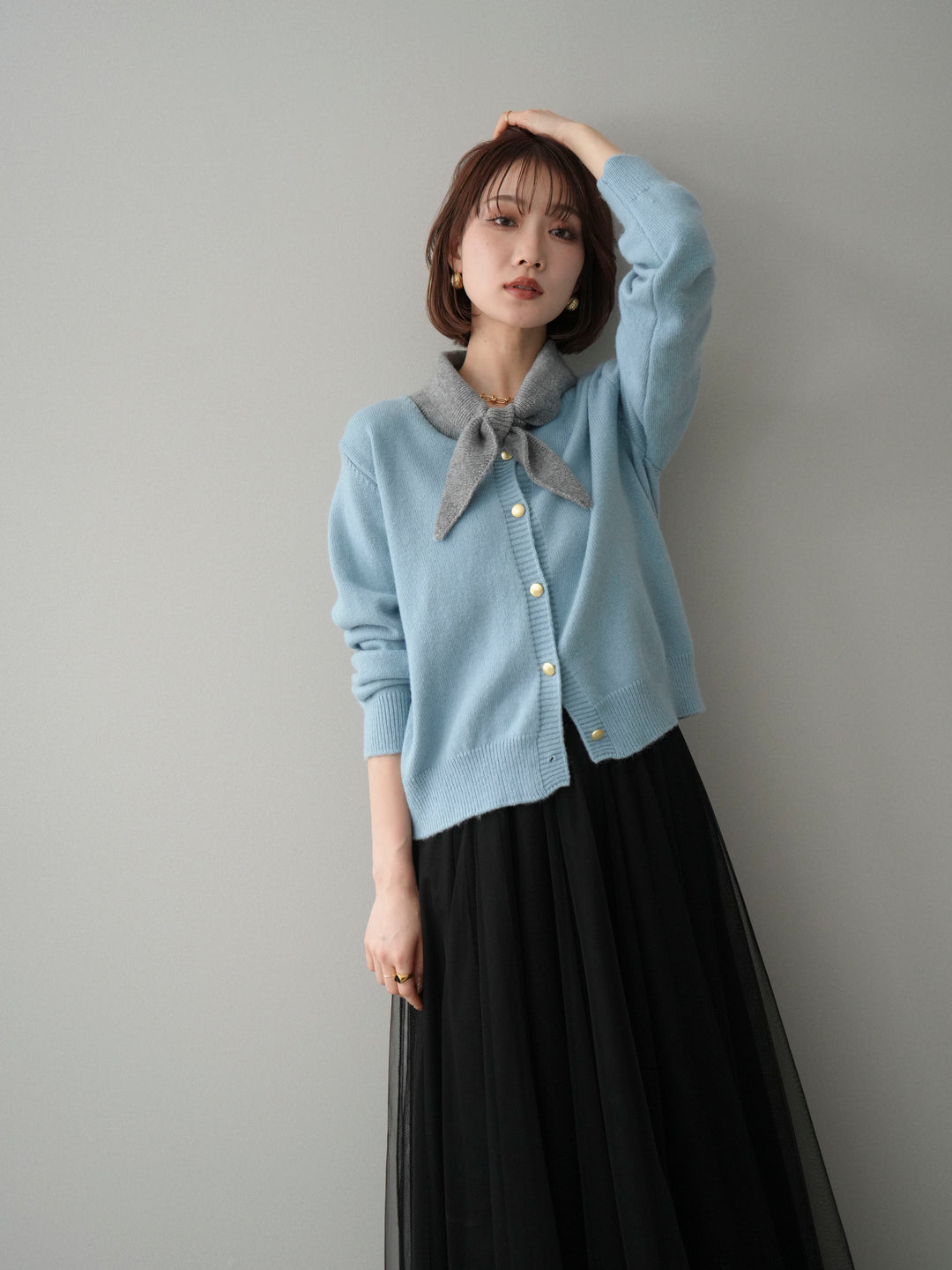 [予約]デザイン襟ニットカーディガン/blue