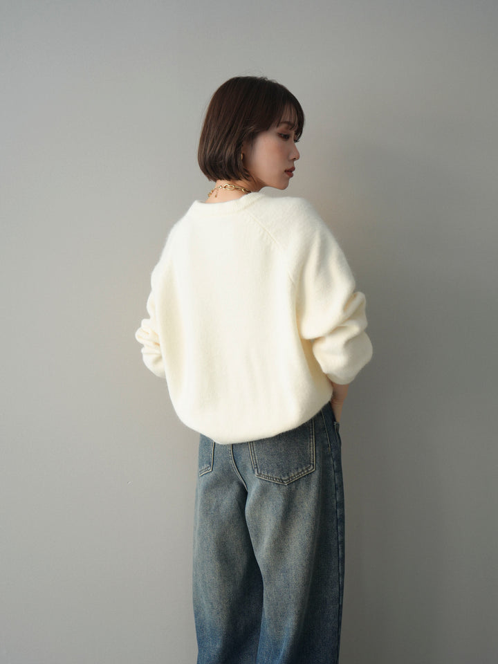 [予約]クルーネックモチモチニットプルオーバー/white