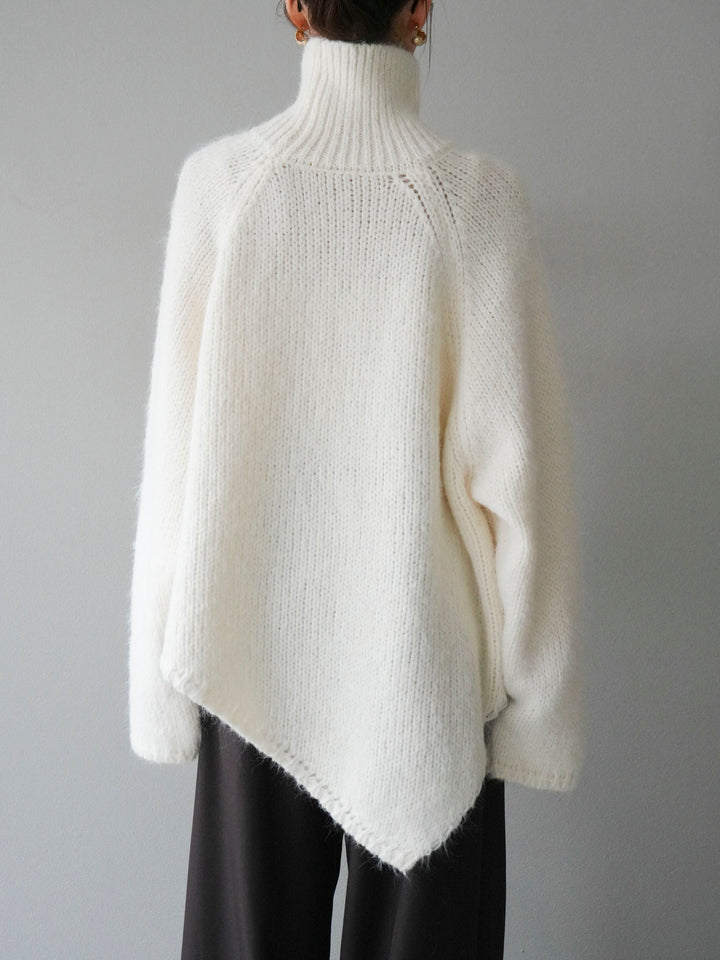 [予約]アシンメトリーハイネックニットプルオーバー/beige