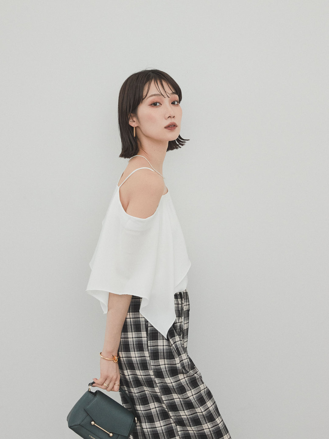 [SET] 單肩荷葉邊襯衫 + 單肩荷葉邊襯衫 (2件套)