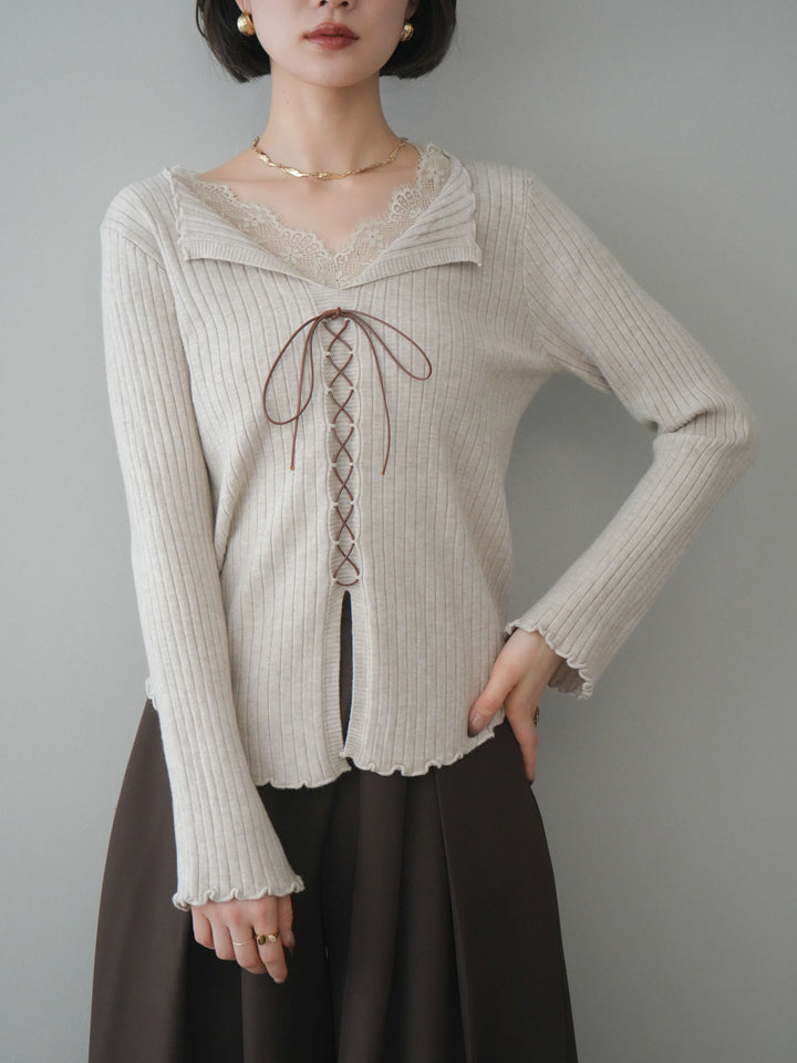 [予約]レースネックレースアップリブニットトップス/greige