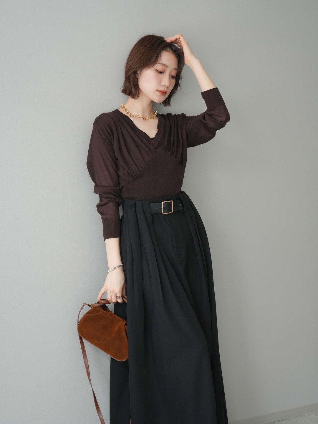 [予約]サイドギャザーVネックニットプルオーバー/brown
