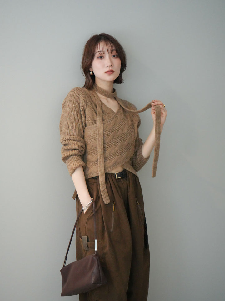 [予約]ケーブル編みクロスニットトップス/camel