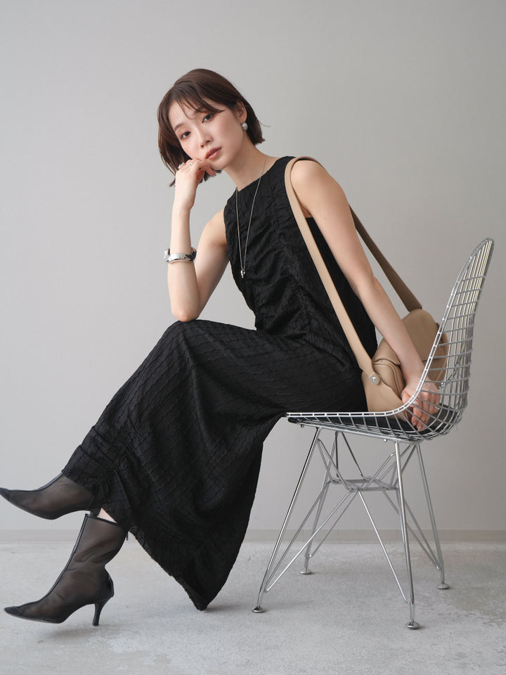 [予約]シャーリングジャガードノースリーブワンピース/black