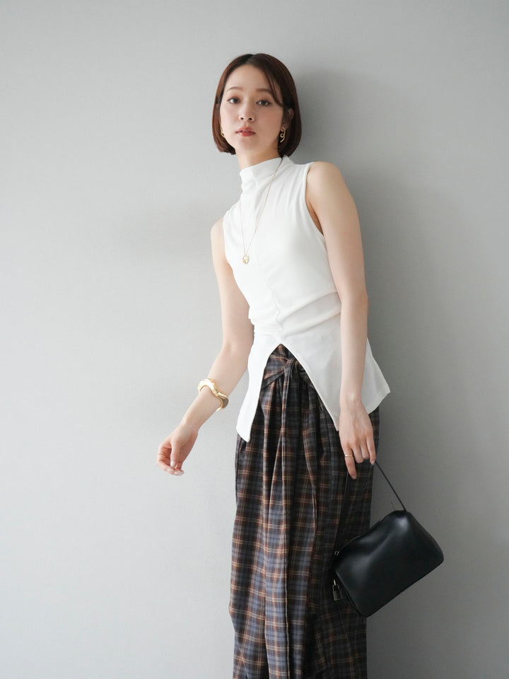 [予約]フロントスリットレーヨンニットトップス/ホワイト