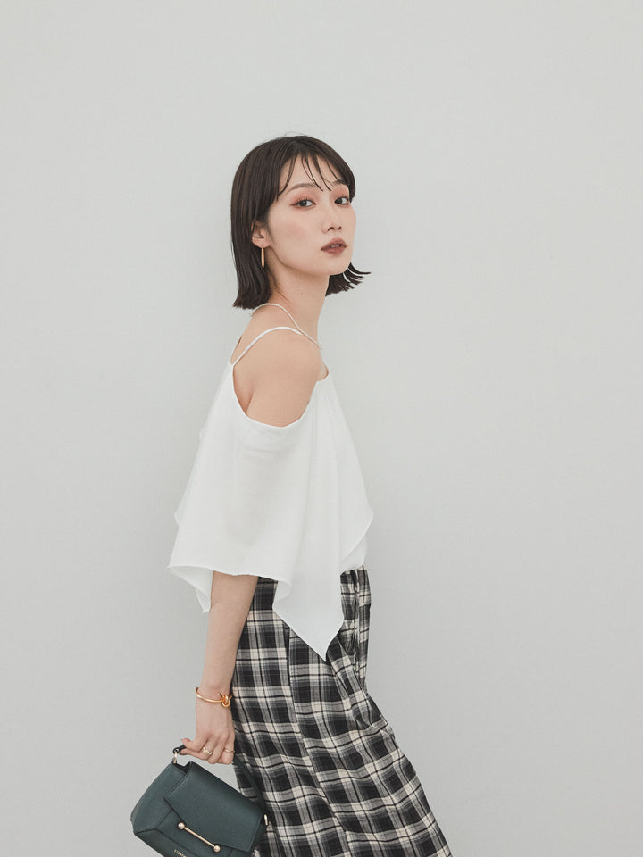 [予約]ワンショルラッフルブラウス/オフ
