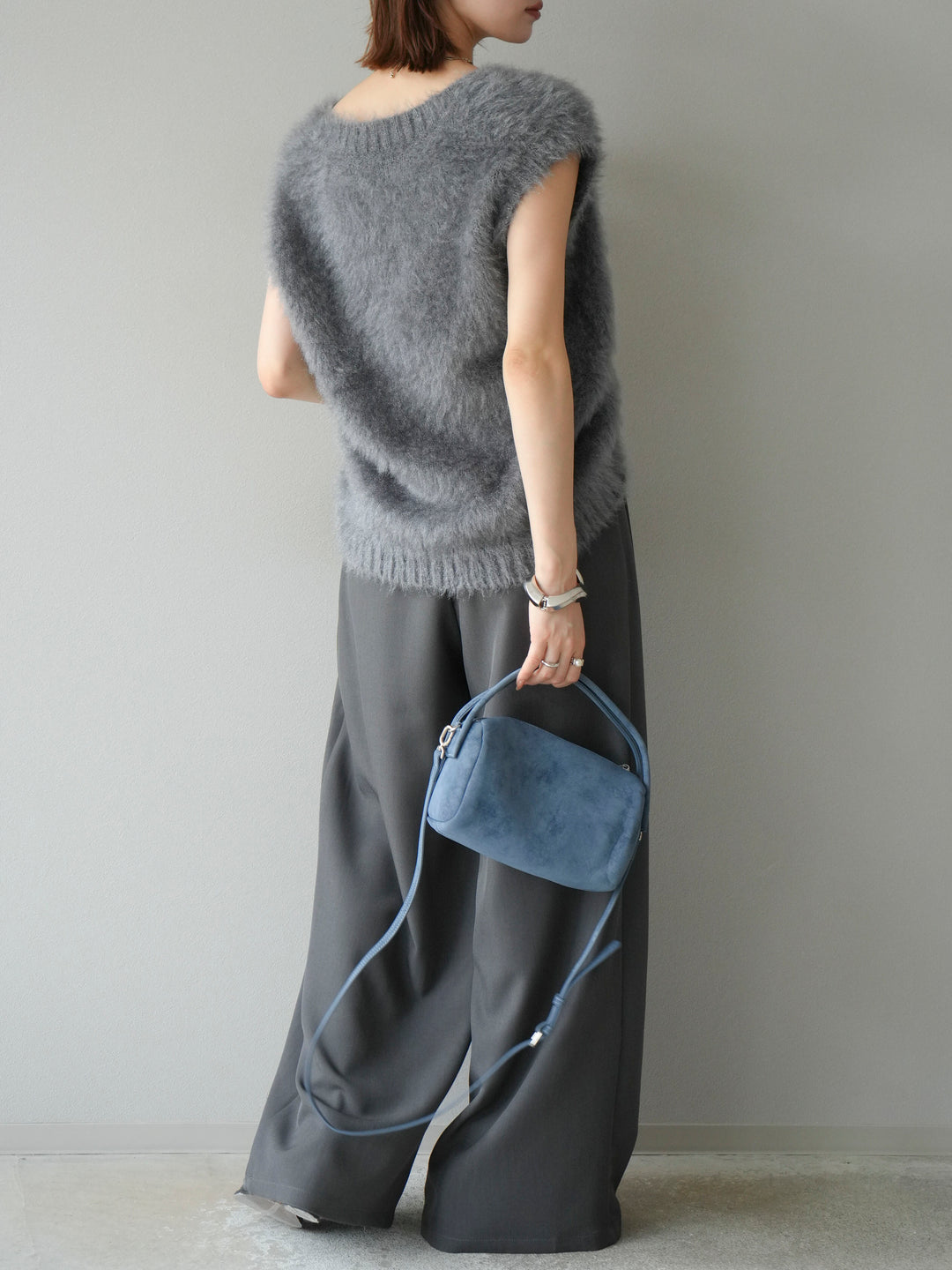 【預購】皮帶環設計寬褲/灰色