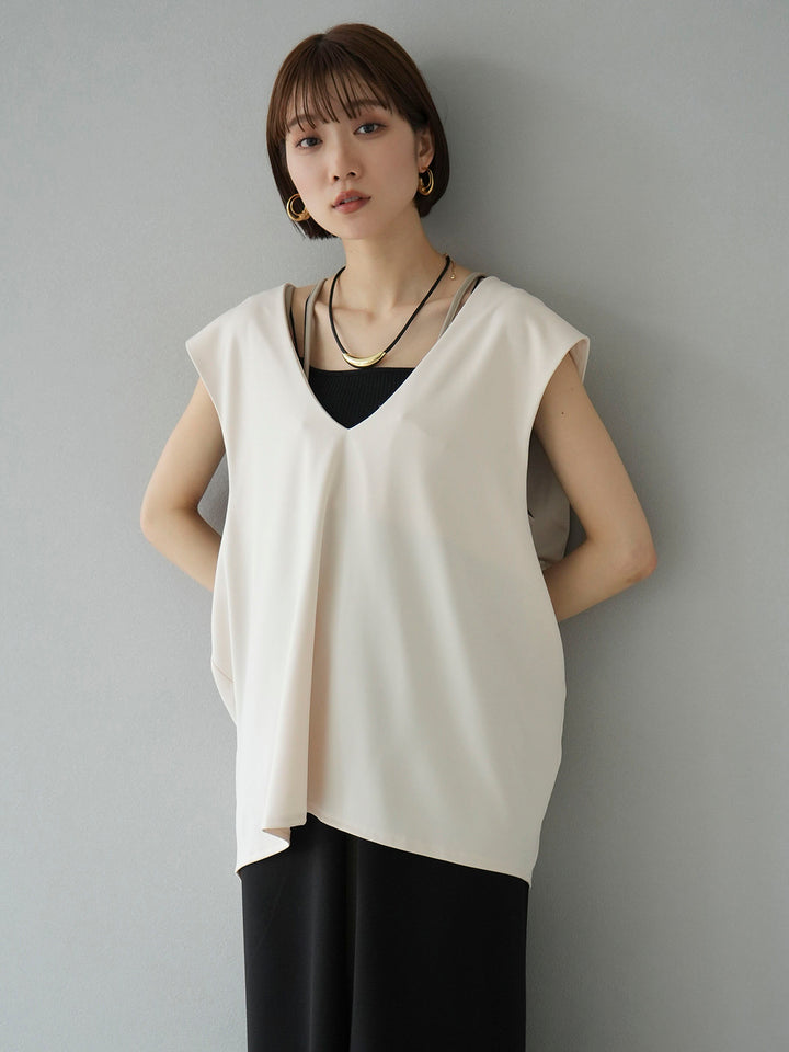 [SET] Bicolor layered design cami dress + V-neck over punch vest (2set)