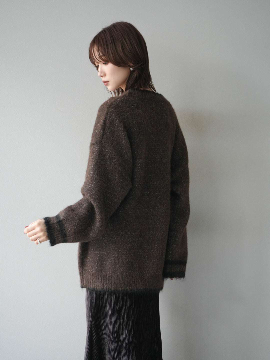 [予約]バイカラーラメニットカーディガン/brown