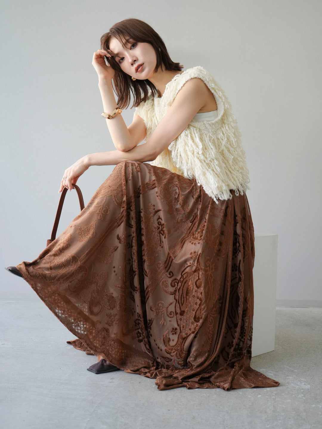 [SET]フリンジループニットベスト+アンティーク柄フロッキーマキシスカート(2set)