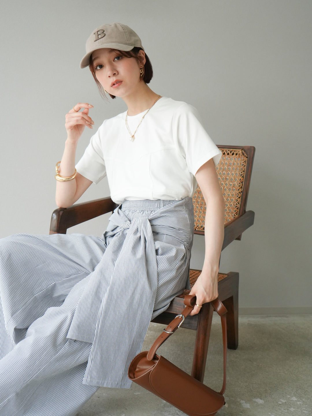 [SET]ビスチェデザインTシャツ+ウエスト巻きストライプイージーパンツ(2set)