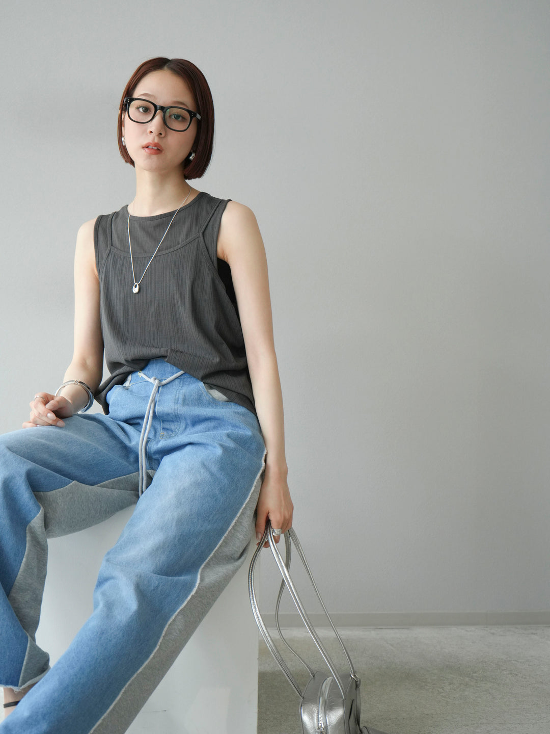 [預訂] Ice Touch 2WAY Design 吊帶背心/炭灰色