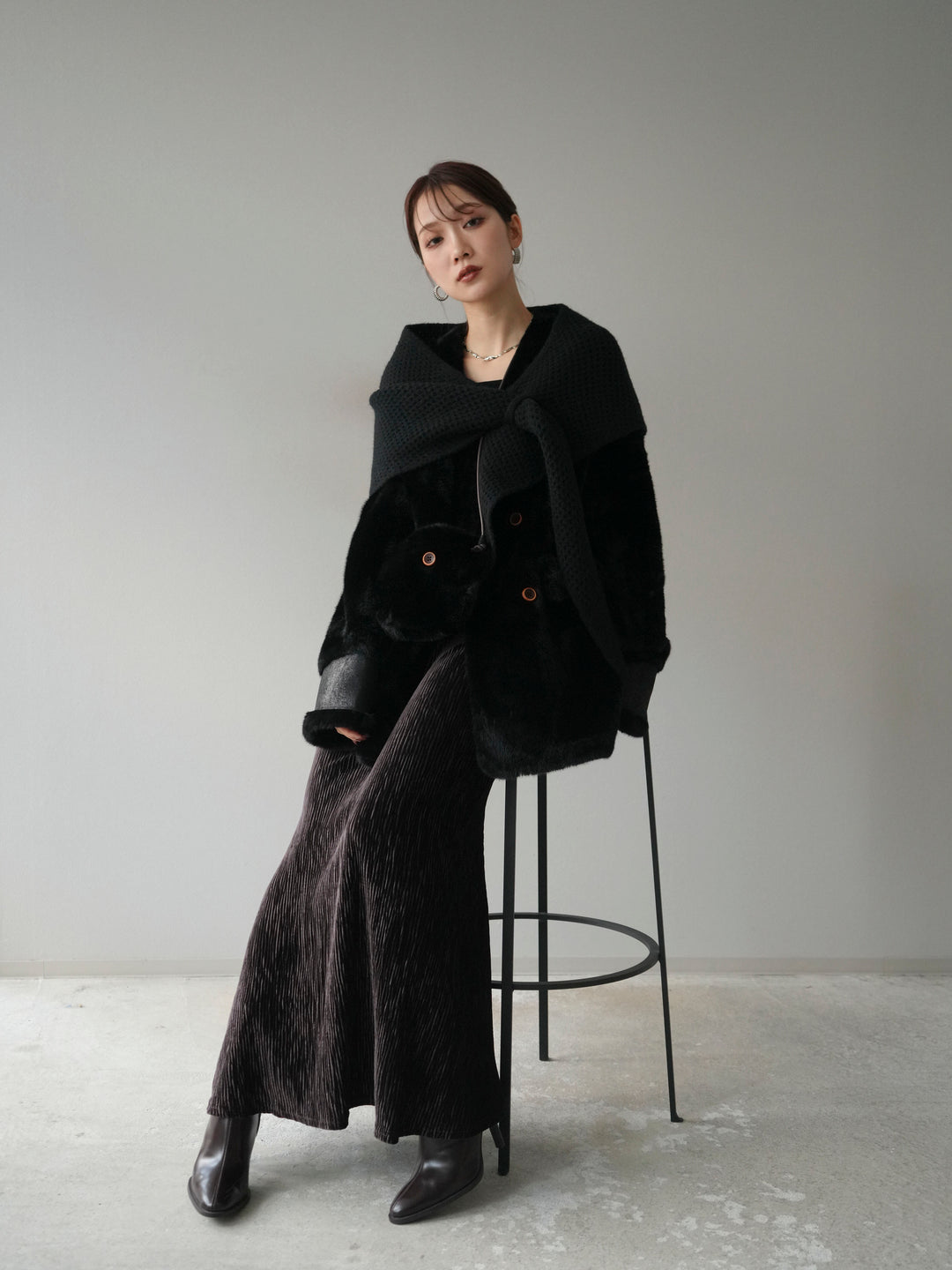 [予約]バッグ付エコファーノーカラーコート/black