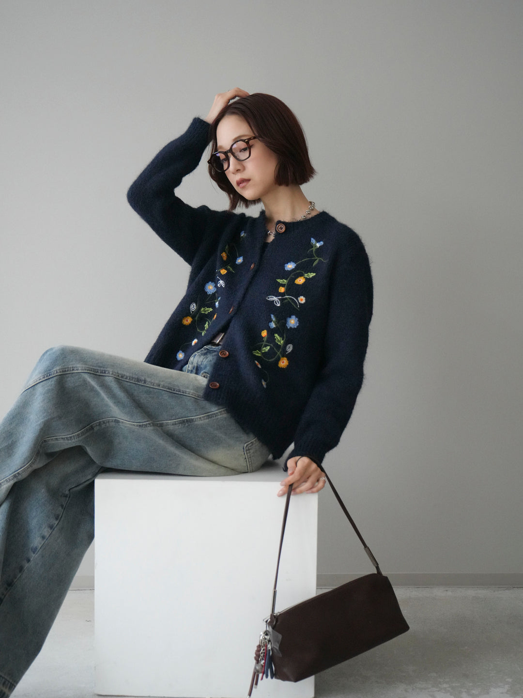 [予約]フラワー刺繍ニットカーディガン/blue