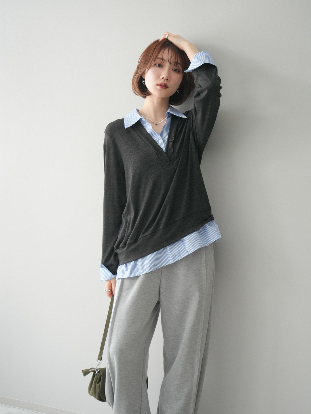 [予約]シャツレイヤードデザインカットプルオーバー/charcoal