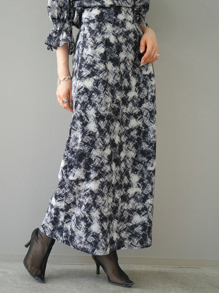 [Pre-order] Nuanced Pattern A-Line Skirt/Black