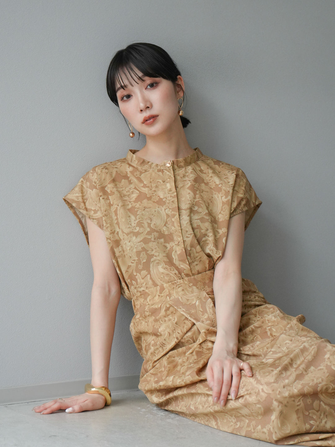 [SET]ペイズリープリントゴールドボタンブラウス+ペイズリープリントタックIラインスカート(2set)