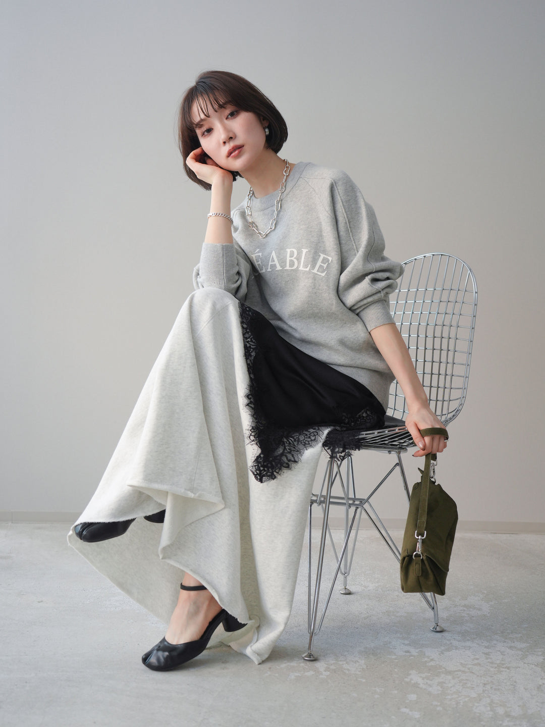 [予約]半ラバープリントロゴスウェットライクニットプルオーバー/mokugray