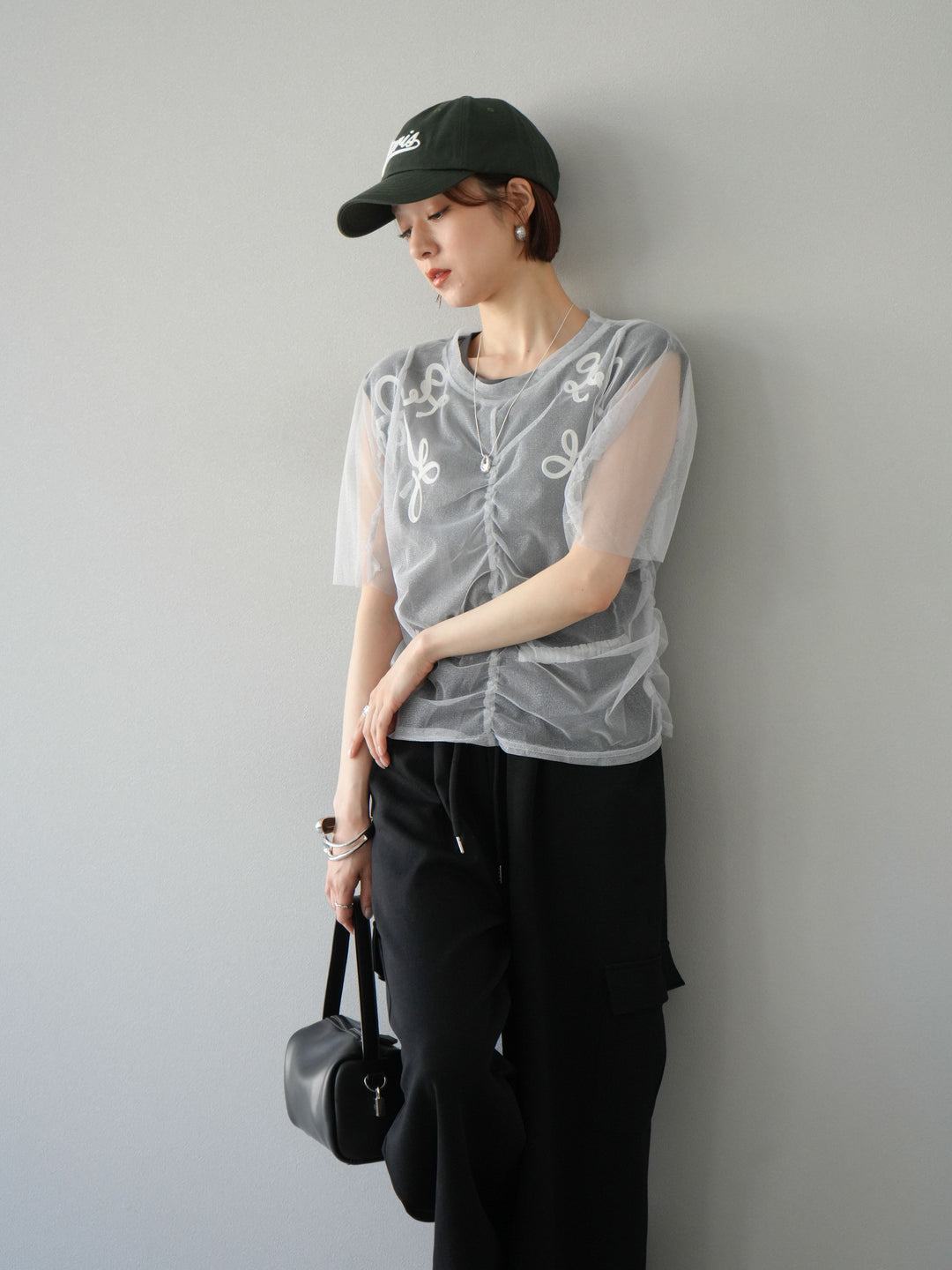 [SET]ラメチュールシャーリングプルオーバー+コード刺繍フレンチスリーブTシャツ(2set)