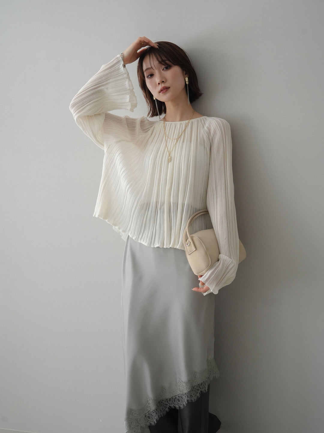 [SET]プリーツシアーフレアスリーブニットトップス+プリーツシアーフレアスリーブニットトップス(2set)